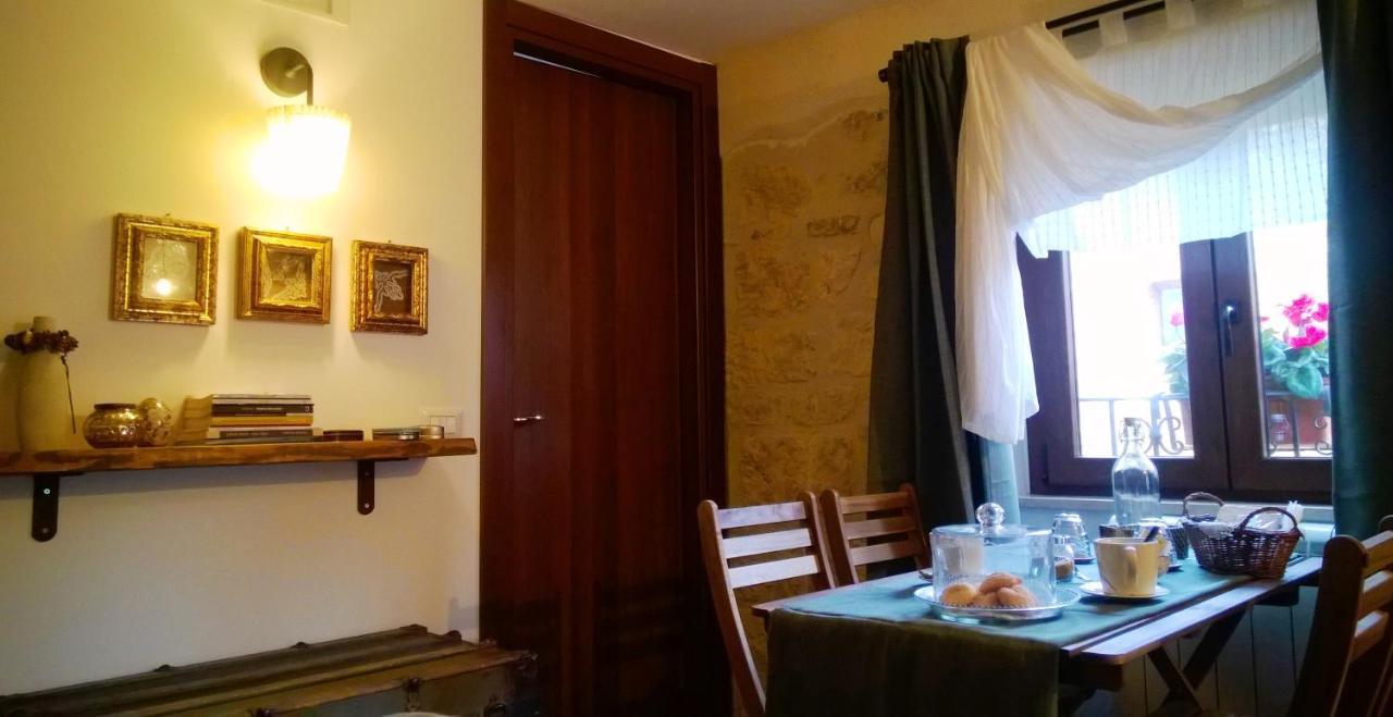 Cas'Antica Soprana Bed & Breakfast Petralia Soprana Exterior photo